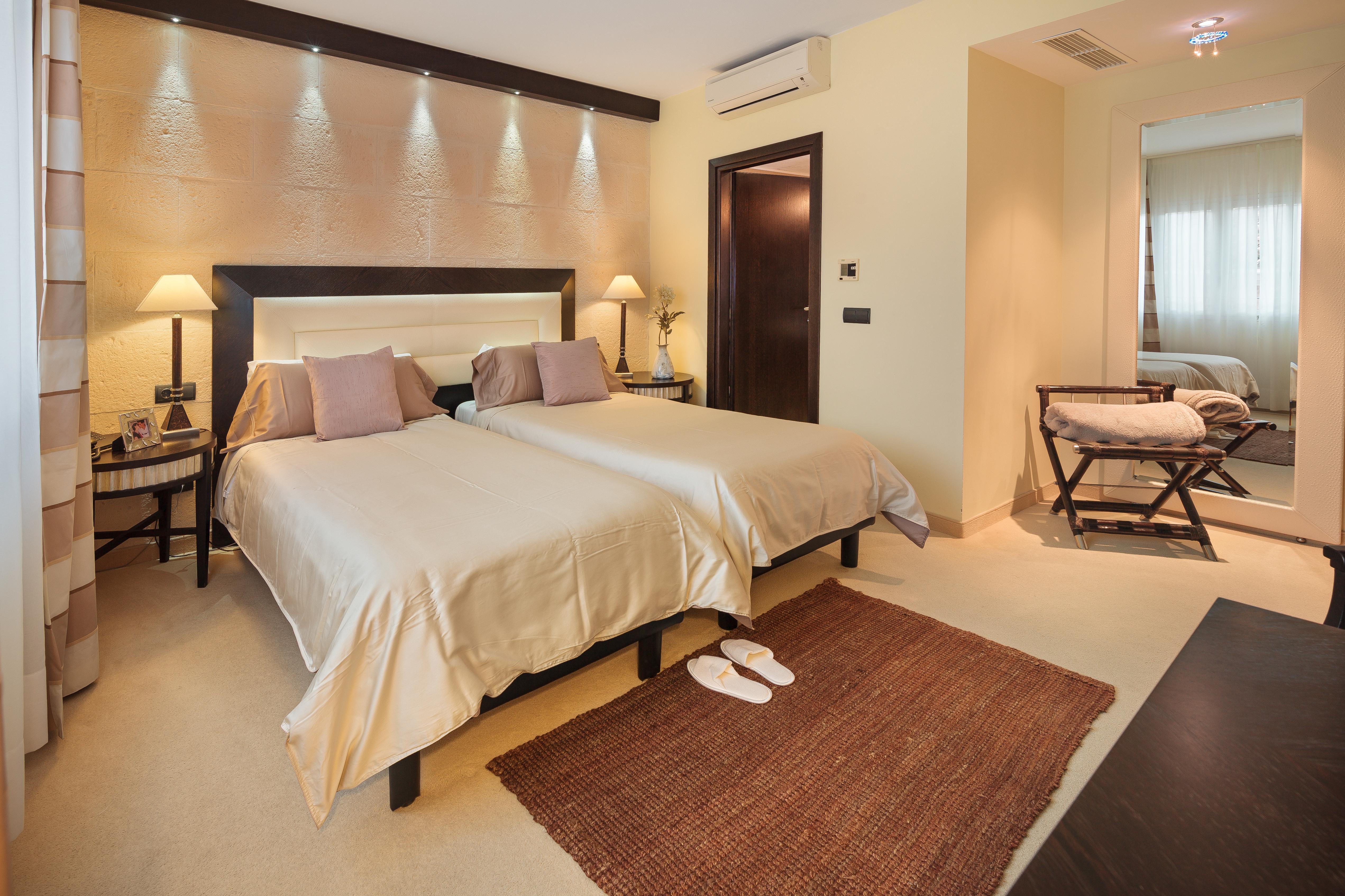 Hotel San Miguel Mahón Екстериор снимка