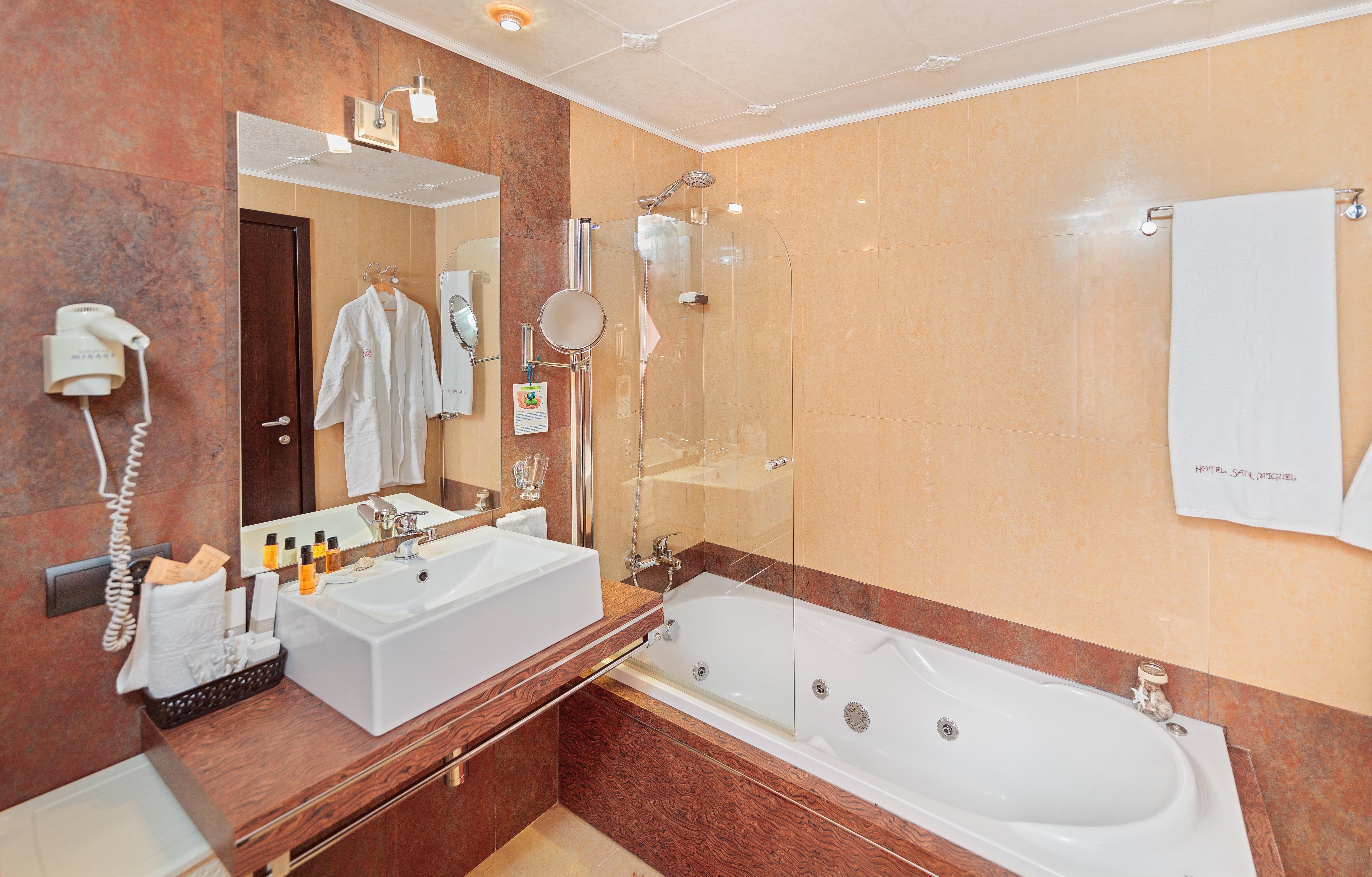 Hotel San Miguel Mahón Екстериор снимка