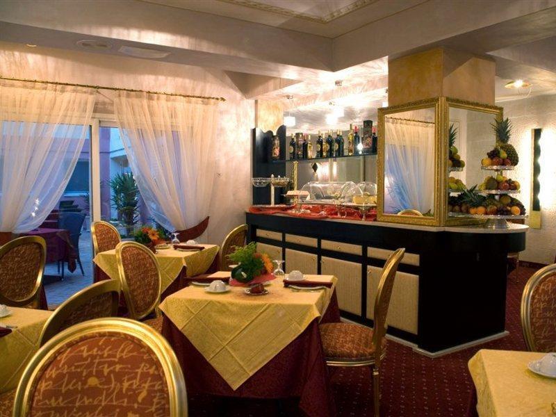 Hotel San Miguel Mahón Екстериор снимка