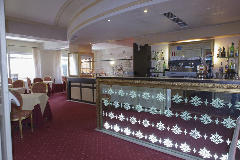 Hotel San Miguel Mahón Екстериор снимка