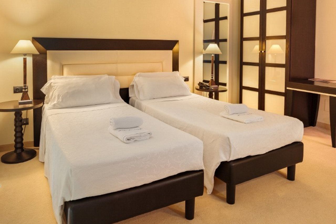 Hotel San Miguel Mahón Екстериор снимка